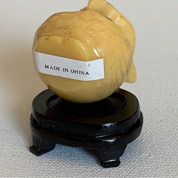 Vintage Yellow Jasper Owl Carving with Wood Stand Chubby Bird Mini Statue 1.4" - Picture 11 of 13